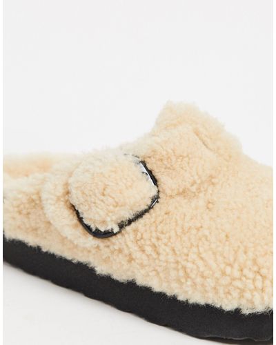 Zuecos de borreguito con hebilla grande Papillio Boston-Beis Birkenstock de  Ante de color Neutro | Lyst