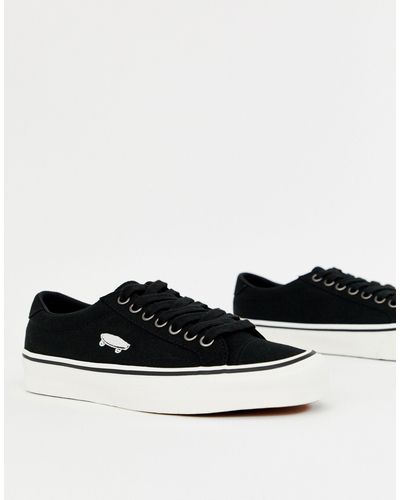 vans court vans court