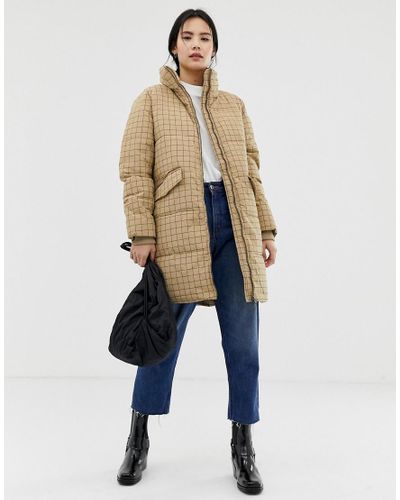 Abrigo acolchado de cuadros Ichi de Algodón de color Neutro | Lyst