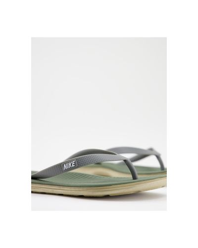 Chanclas con tira al dedo y logo solarsoft Nike de hombre de color Verde |  Lyst