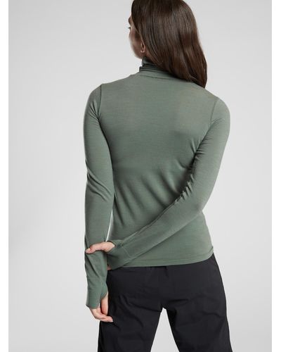 athleta foresthill ascent turtleneck
