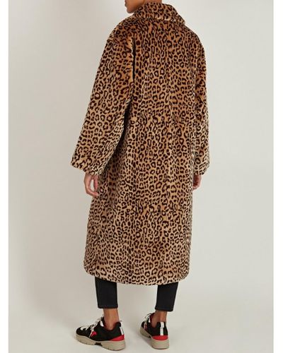 stand leopard coat