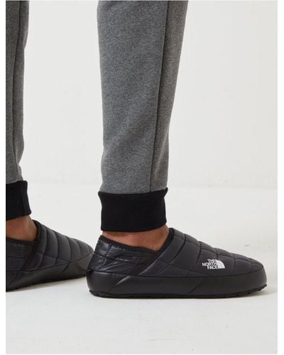 The North Face Fleece Thermoball Traction Mule V in Black for Men - Lyst