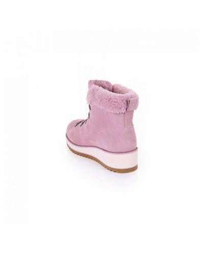 pink uggs with laces