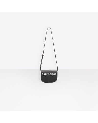 balenciaga ville day