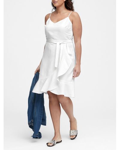 linen ruffle dress banana republic
