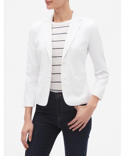 white stretch blazer