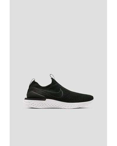 black phantom react