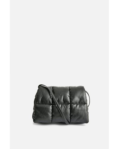 Wanda clutch bag sales