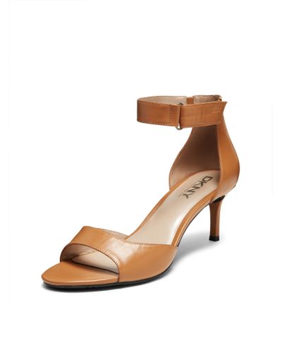 tan kitten heel sandals