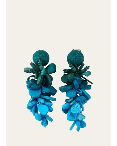 Oscar de la Renta Wooden Flower Cluster Clip-on Earrings - Blue
