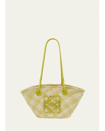 Loewe X Paula's Ibiza Anagram Basket Shoulder Bag In Checkered Iraca Palm With Leather Handles - Natural