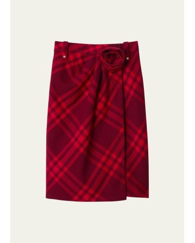 Burberry Check Wool Pencil Skirt With Rosette Detail - Red