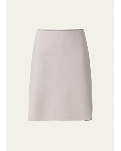 Akris Cotton Short Skirt With Trapezoid Slit Detail - Natural