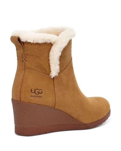 UGG Devorah Sheepskin-lined Suede Wedge Boots in Chestnut (Brown) - Lyst