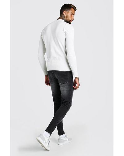 boohooman white sweatshirt