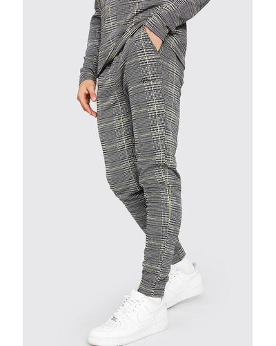 boohooman signature joggers