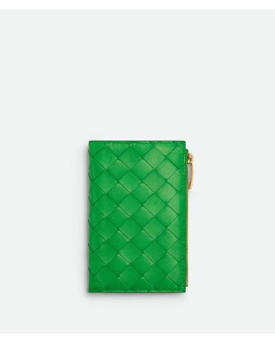 Bottega Veneta Medium Intrecciato Bi-Fold Zip Wallet - Green