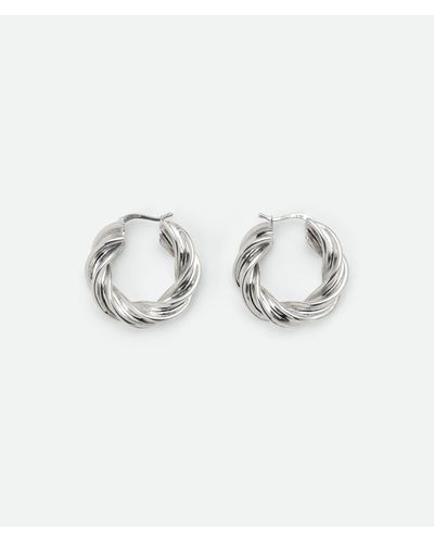 Bottega Veneta Pillar Twisted Hoop Earrings - Metallic