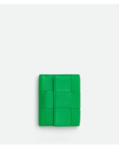 Bottega Veneta Porte-feuille Cassette À Trois Volets Et Zip - Vert