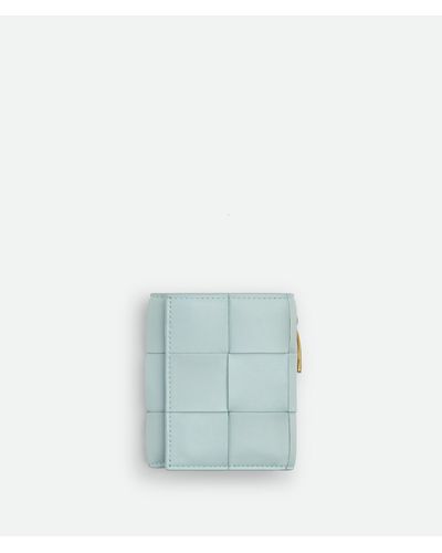 Bottega Veneta Cassette Tri-Fold Wallet With Detachable Card Case - Blue