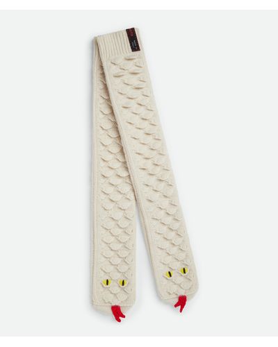 Bottega Veneta Gestrickte Socken Aus Wolle Mit Schlangenschuppenmotiv - Weiß