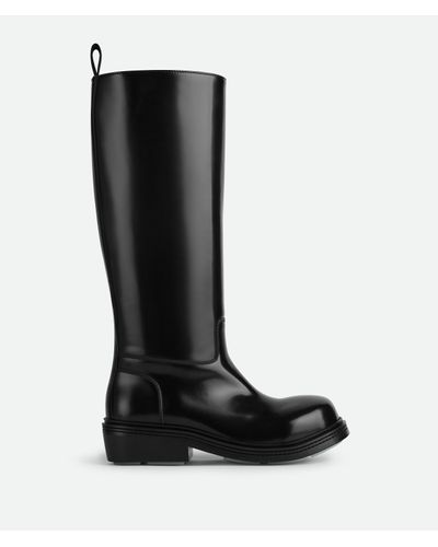 Bottega Veneta Patent Calfskin Fireman Boots - Black