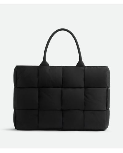 Bottega Veneta Men Arco Cross Body Bag - Black