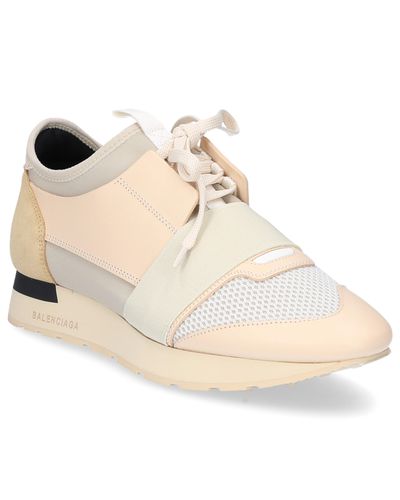 Balenciaga Race Runner Unisex Sneakers - Wit/Zwart @ SneakerStad