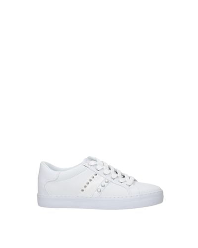 guess white sneakers women's