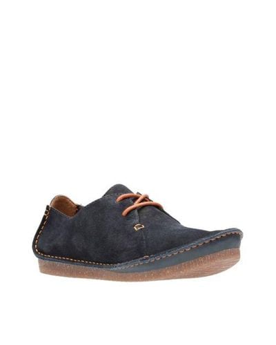 clarks janey mae suede