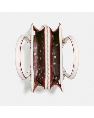 coach cashin carry 22