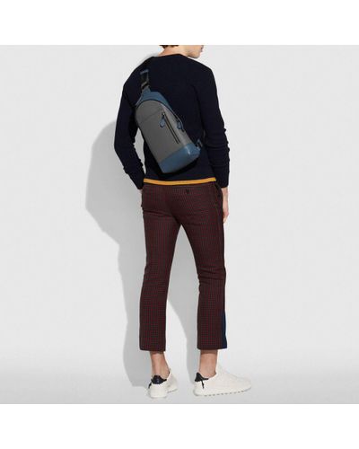 coach manhattan sling pack