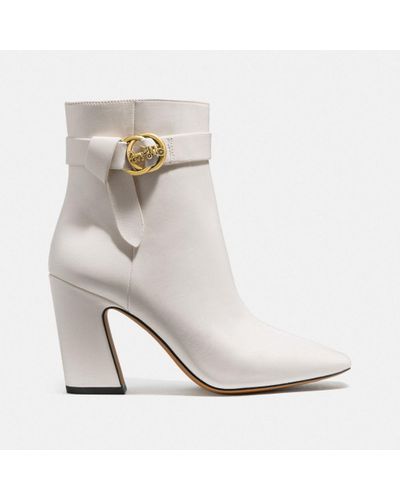 coach teri bootie