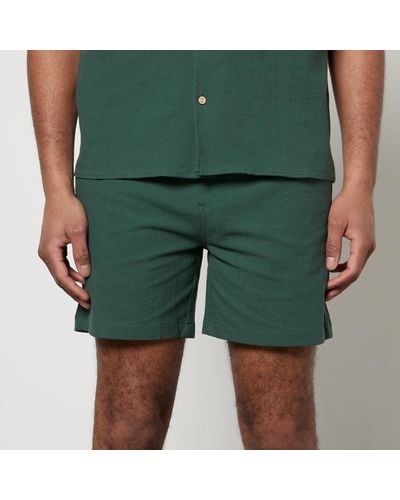 Percival Pleated Cotton-Blend Seersucker Shorts - Green