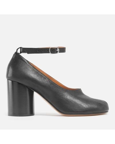 Maison Margiela Tabi Leather Heeled Court Shoes - Grey