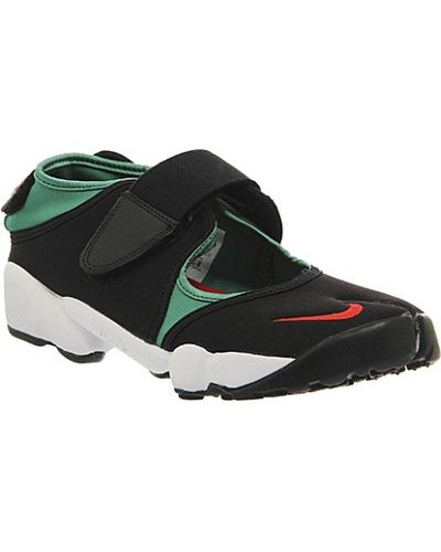 nike black rift trainers