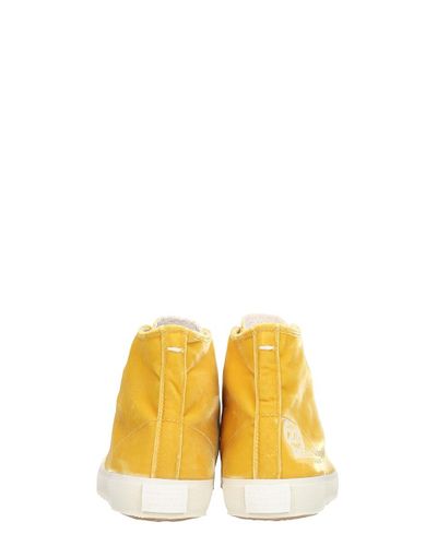 Maison Margiela Sneakers In Yellow 