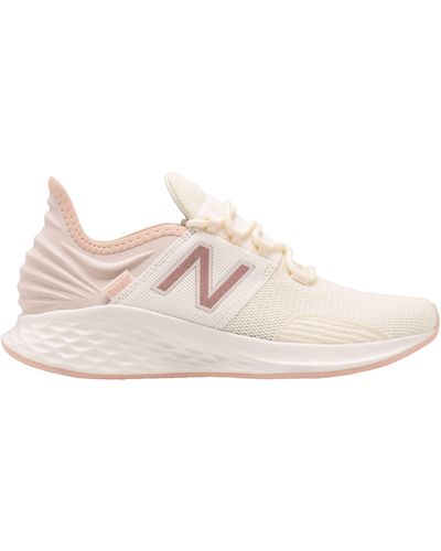 new balance fresh foam roav pink
