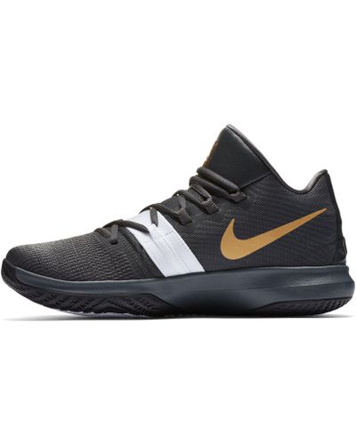 sepatu kyrie flytrap