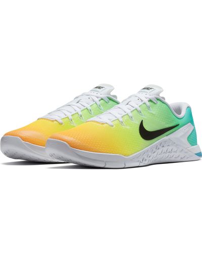 nike metcon 4 lagoon pulse