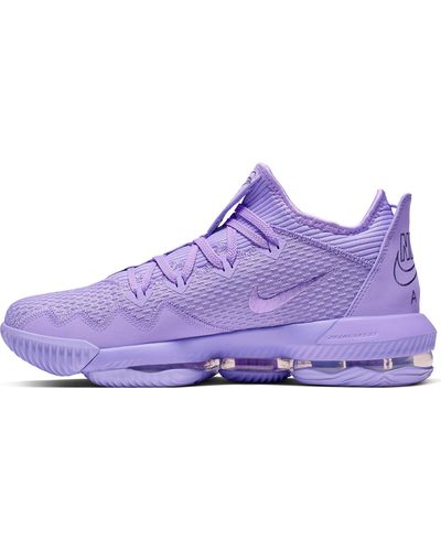 Nike Lebron 16 Low Basketball Shoe in 