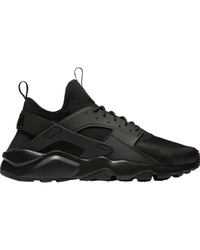 black huaraches size 6