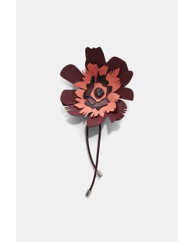 Dorothee Schumacher Woven Leather Brooch With Leather Flower - Red