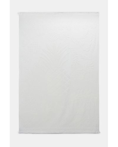 Dorothee Schumacher Cotton Towel With Woven Jacquard Pineapple Pattern - White