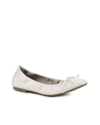 white mountain ballet flat