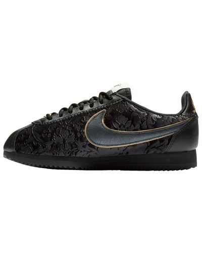velvet nike cortez
