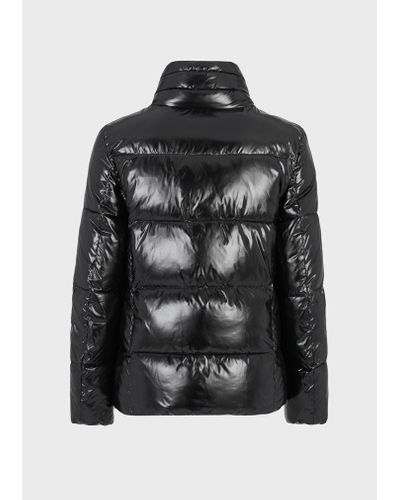Одежда Ea7 Emporio Armani – купить в Москве, интернет-магазин бутик  SportCourt