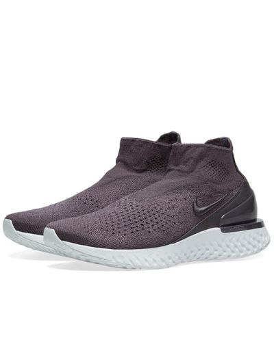 grey nike react flyknit