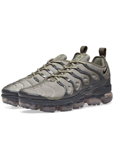 vapormax plus dark stucco